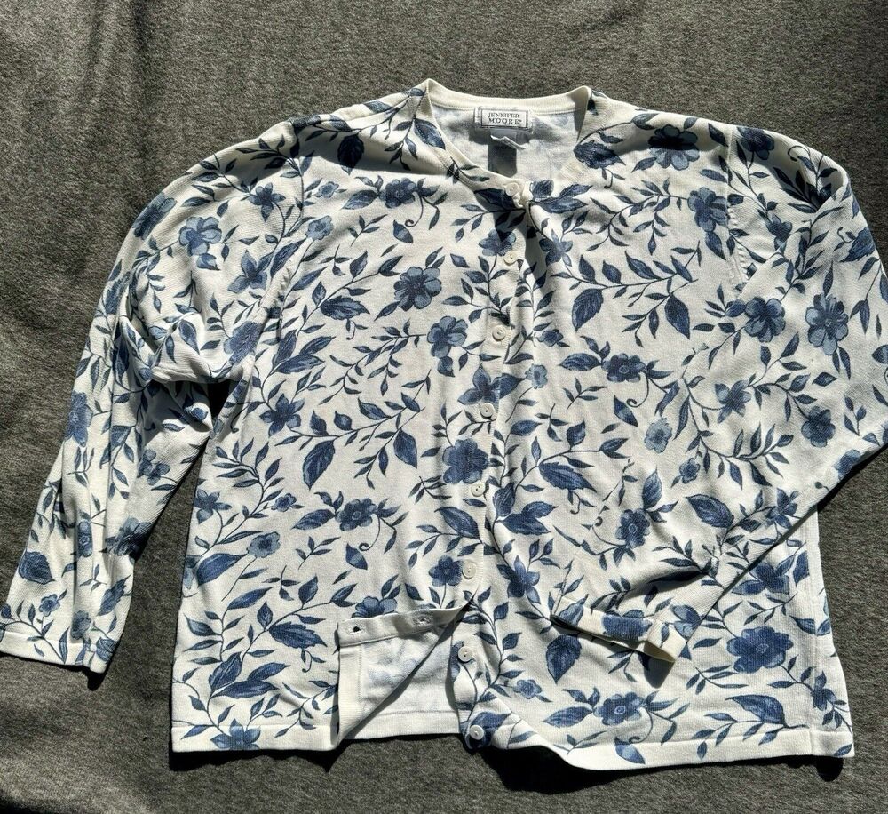 Jennifer Moore Cardigan Sweater  Women’s L Cornflower Blue Floral Cottagecore